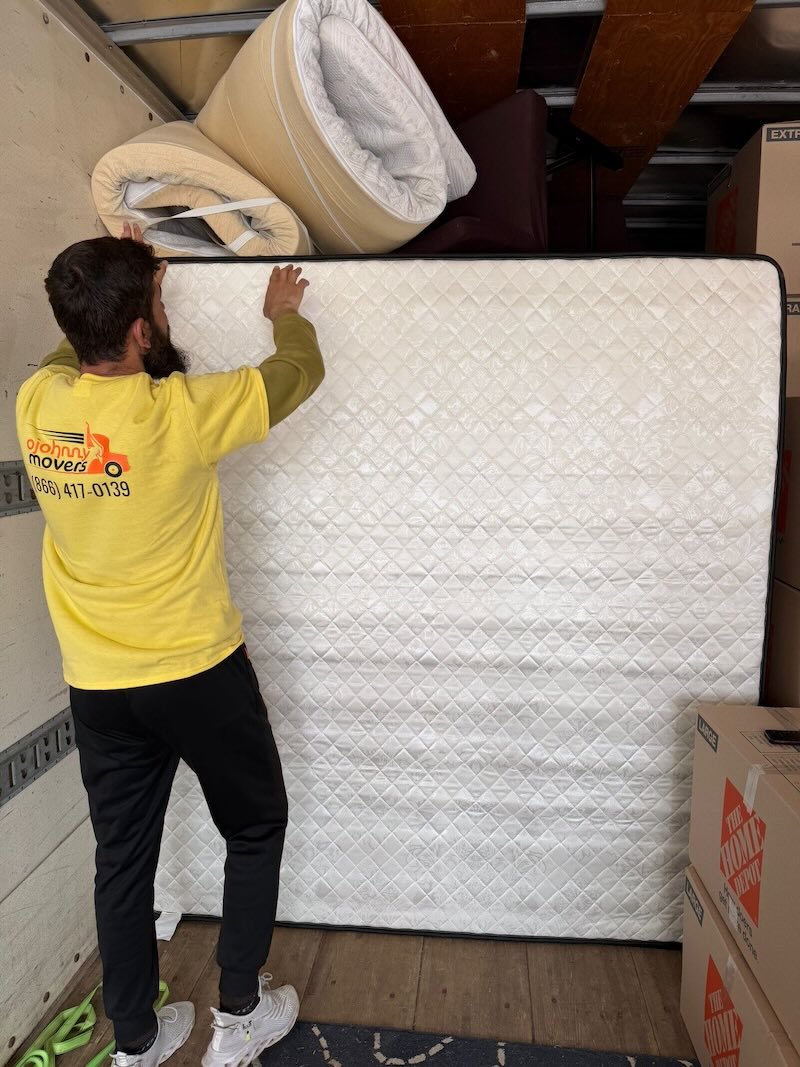 Moving Company in Toronto